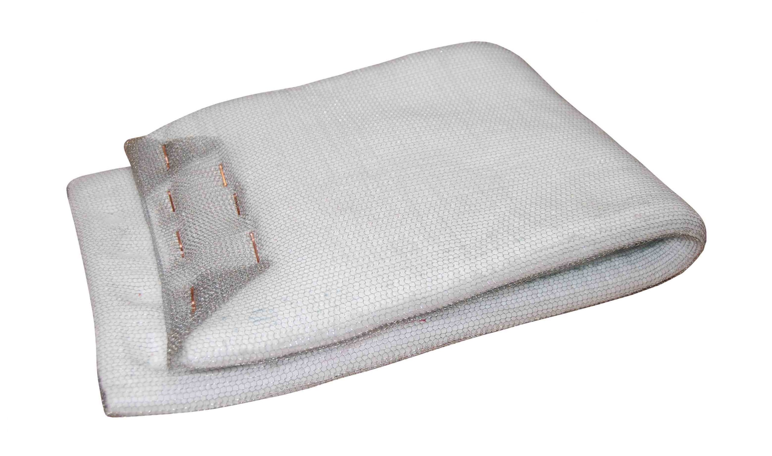 Insulation-Mat-96kg-SS-Mesh-300x900x25mm-Web-scaled